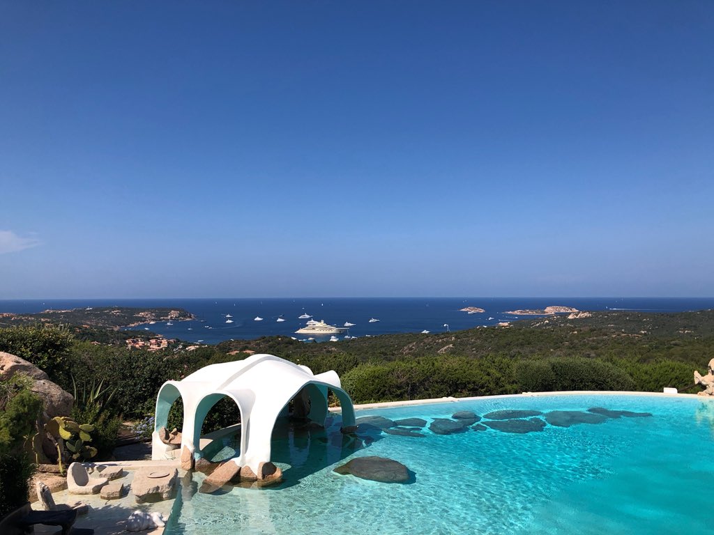 I’m getting ready in Sardinia and look at this view! xo https://t.co/1SMGZKQ7AC