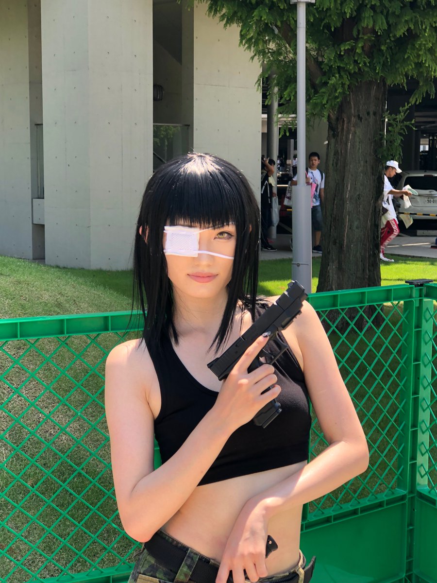 カッコイイ、ヨルムンガンドのバルメさん撮ってきた!演じたのはかれんさん()、明日は東タ59-a「めぐすり」でROMだすそ カッコイイ、ヨルムンガンドのバルメさん撮ってきた!演じたのはかれんさん()、明日は東タ59-a「めぐすり」でROMだすそ