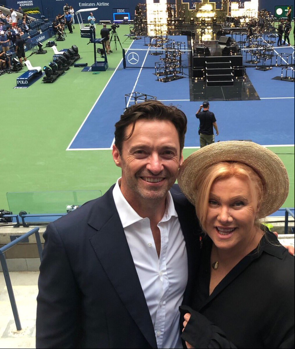 Date night with @Deborra_lee at the @usopen #nothingbetter https://t.co/VCrgSiYekA