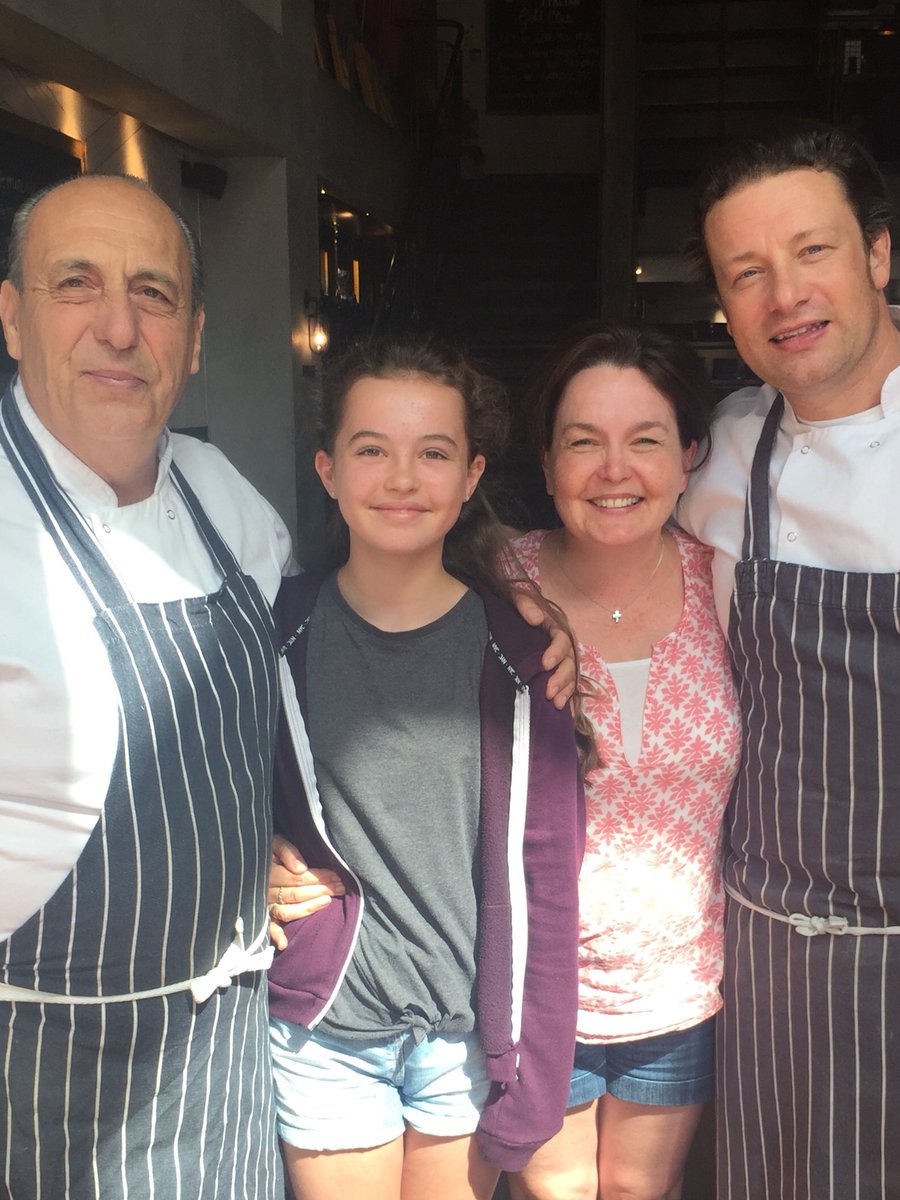 RT @MasseyLucienne: @jamieoliver you made our day! Thank you. https://t.co/iQJpKGl9On