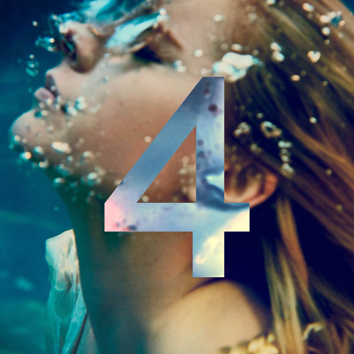 Four days until #HeadAboveWater ???? https://t.co/RLus6kydXf