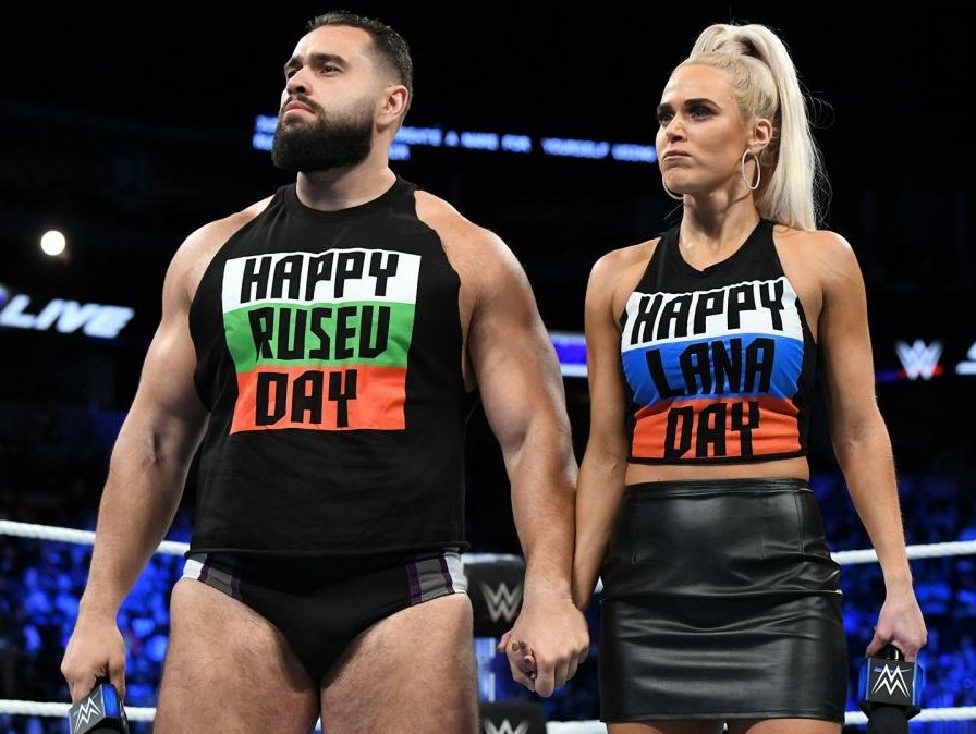 RT @suh_ellenb: A powerful couple! @RusevBUL @LanaWWE ???? #SDLive #RusevLanaDay https://t.co/4YdL4c3K1T