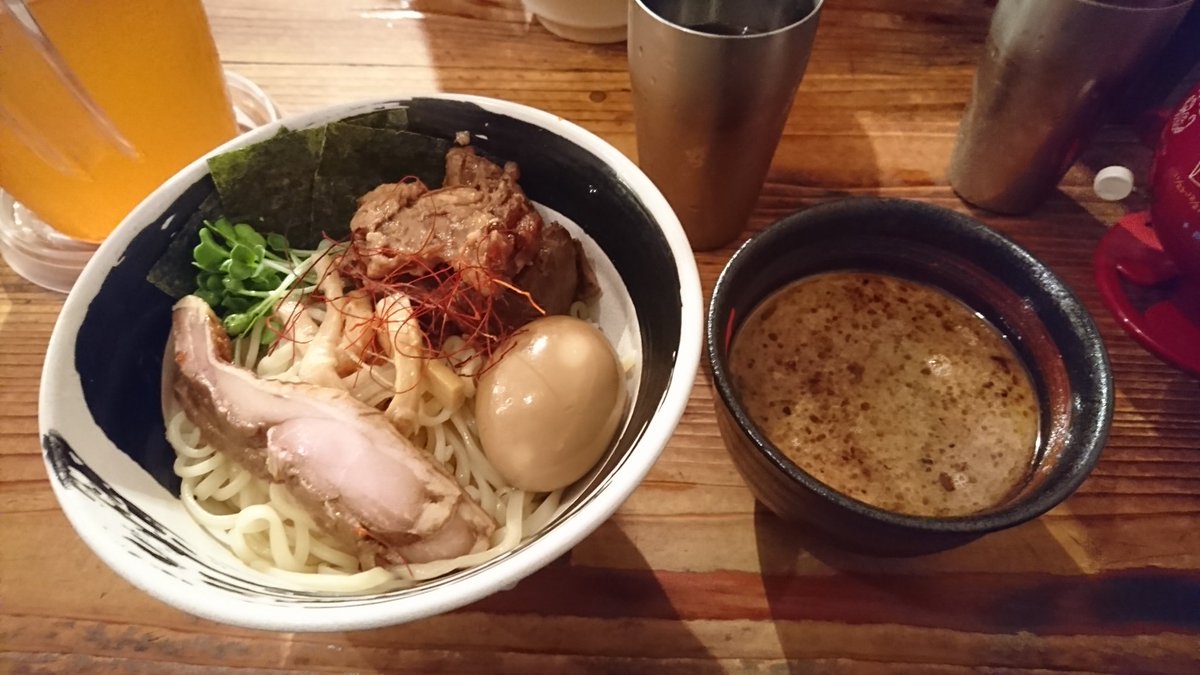 生情メンツでハマトラ〜〜〜めっちゃ知り合いに会ったんだけど僕の知り合いの慶應生ハマトラ好きすぎ問題 生情メンツでハマトラ〜〜〜めっちゃ知り合いに会ったんだけど僕の知り合いの慶應生ハマトラ好きすぎ問題