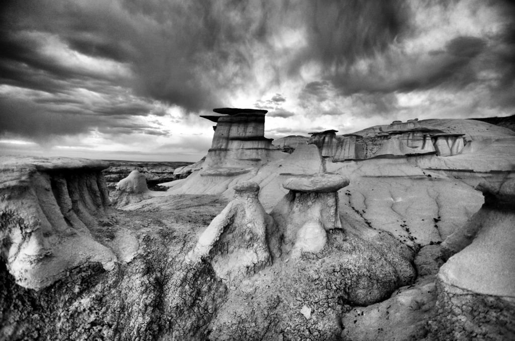 This photo was taken out in the northwestern region of New Mexico by @saintmaker52.. https://t.co/tUADEZxgYI https://t.co/VkD9ne08il