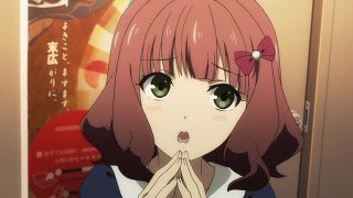 迷家、どっちの方が人気キャラかと言われれば圧倒的に右の人だから変なアニメなんですよ。 迷家、どっちの方が人気キャラかと言われれば圧倒的に右の人だから変なアニメなんですよ。