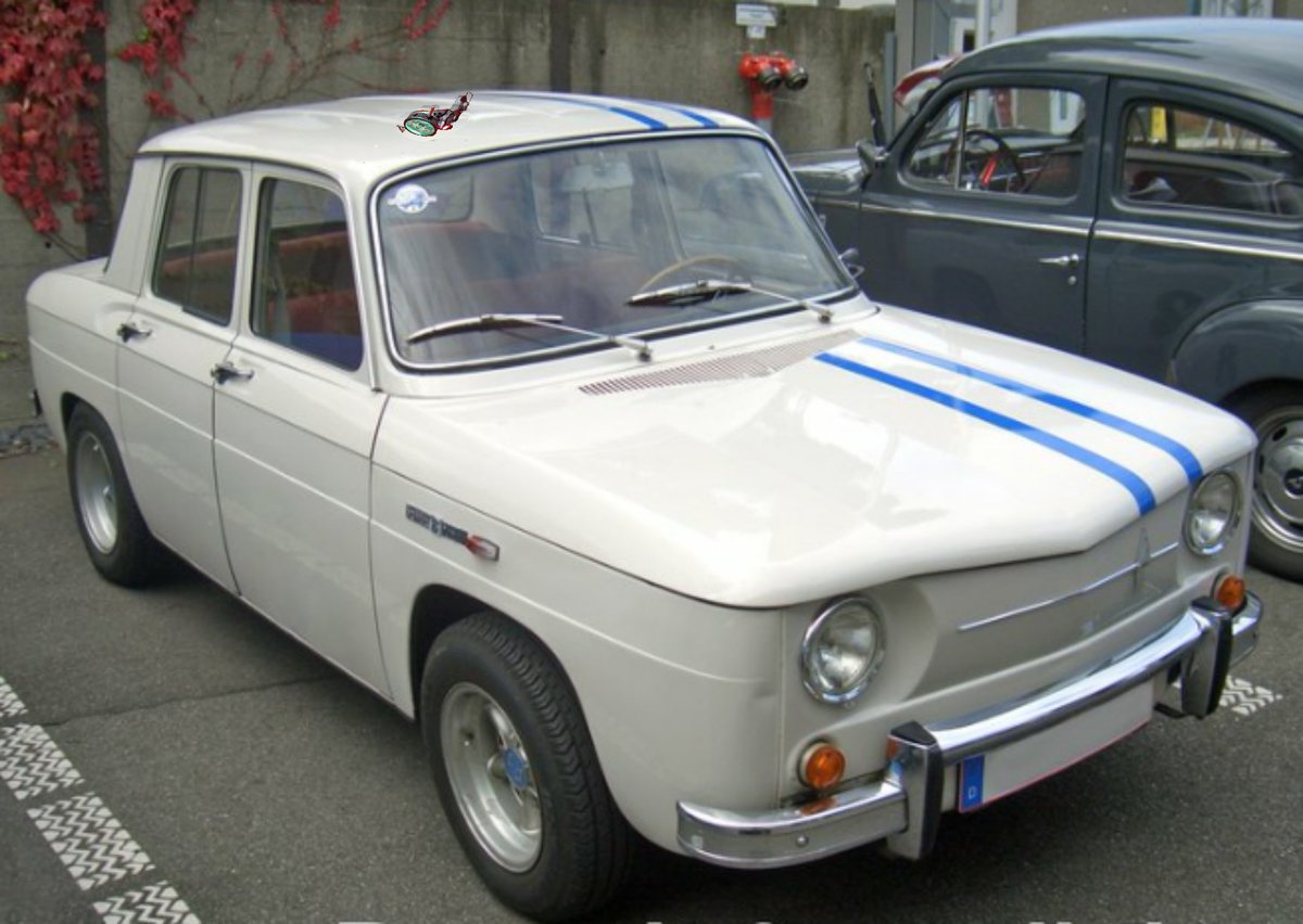 ルパン三世part5のルパン愛車ルノー8ゴルディーニの上に乗せてデジタルデバイス・モノクルで次元と五ェ門の連携プレーを撮 ルパン三世part5のルパン愛車ルノー8ゴルディーニの上に乗せてデジタルデバイス・モノクルで次元と五ェ門の連携プレーを撮