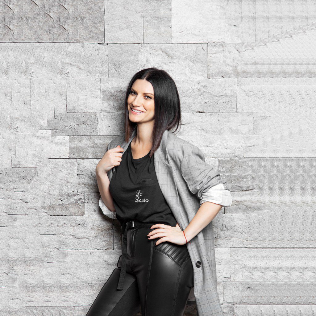 #LauraPausini