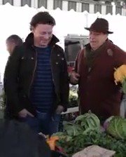 You can't beat the markets of Italy. @gennarocontaldo show us round... ???? #JamieCooksItaly #MondayMotivation https://t.co/bNle0jnJFi