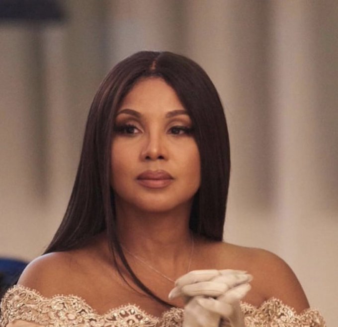 Toni Braxton’s Birthday Celebration | HappyBday.to
