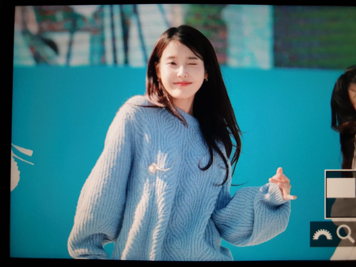 아이유 홀가분마켓 IU 직찍 삼성카드 이지은 유진 eyephotokr