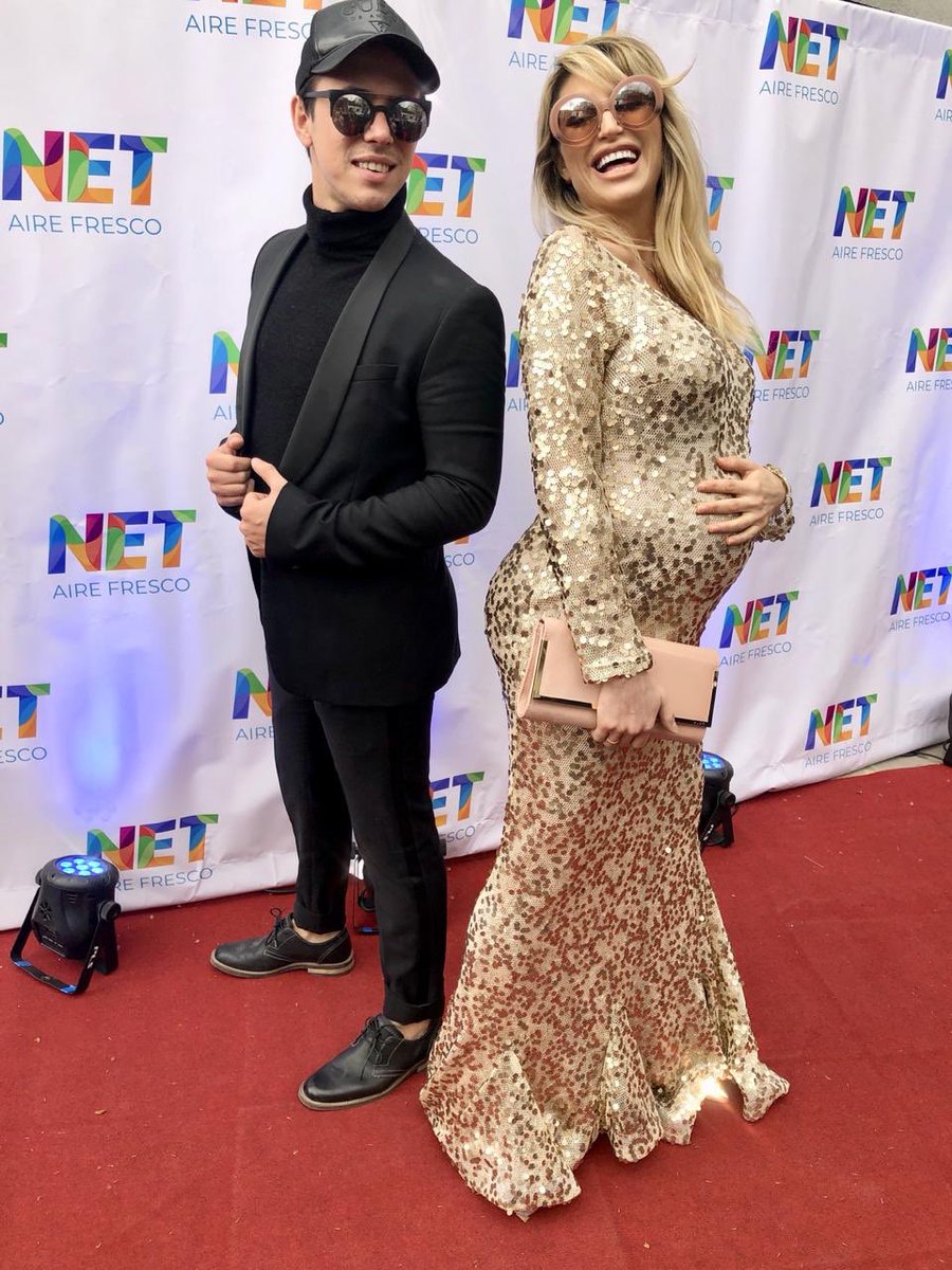 Gracias por existir!!!!!! Te adoro Leito @LFOURC #Friend #RedCarpet @CanalNetAr ????❤️✨???????? https://t.co/Az2hUFNNDL