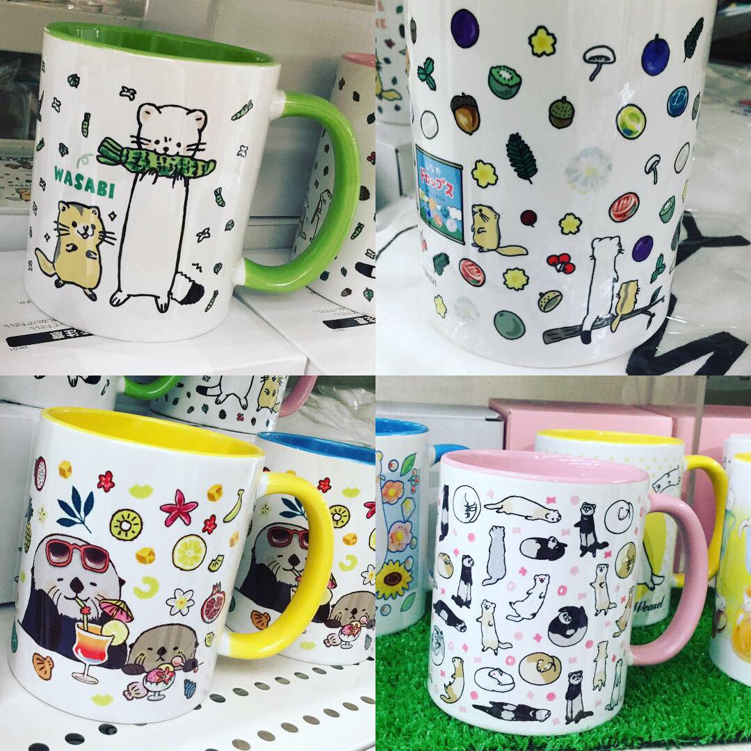 しれっとマグカップ追加しました😁✨イチオシは南国留学を夢見るラッコ柄♪とってもトロピカルでドリーミー?な仕上がりですっ💕 しれっとマグカップ追加しました😁✨イチオシは南国留学を夢見るラッコ柄♪とってもトロピカルでドリーミー?な仕上がりですっ💕