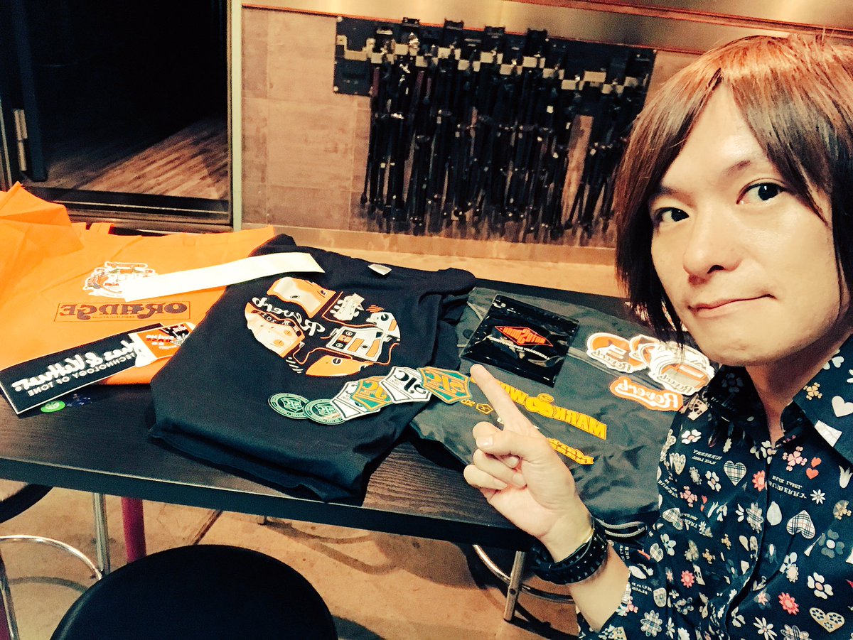店長の戦利品orangeのバッグTAMAのステッカーSJCのステッカーロトサウンドの弦ReverbのTシャツとステッカー 店長の戦利品orangeのバッグTAMAのステッカーSJCのステッカーロトサウンドの弦ReverbのTシャツとステッカー