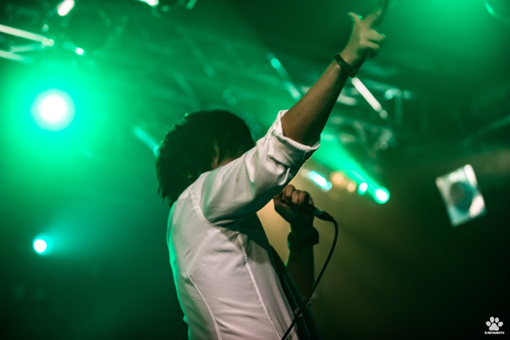この前のライブの写真を頂きました!!なんか進撃の巨人みたいになってて草生えるんじゃがーーーwwwww🌱🌱🌱🌱🌱🌱🥔🌱🌱🌱 この前のライブの写真を頂きました!!なんか進撃の巨人みたいになってて草生えるんじゃがーーーwwwww🌱🌱🌱🌱🌱🌱🥔🌱🌱🌱