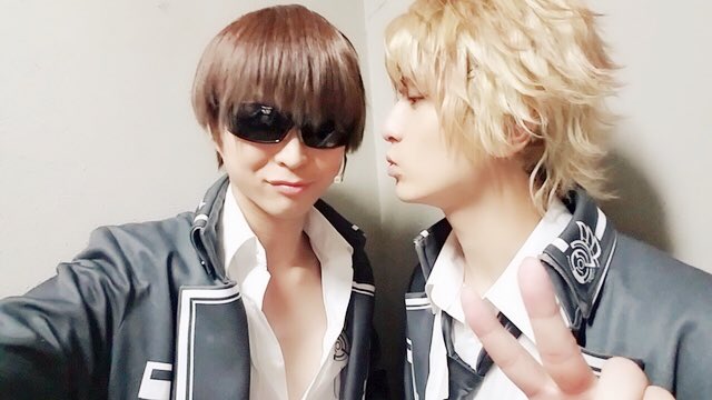 NORN9ノルン+ノネット。昼公演終えました。ご観劇してくださった皆様。有難うございました☺️✨駆とロン😘✨ NORN9ノルン+ノネット。昼公演終えました。ご観劇してくださった皆様。有難うございました☺️✨駆とロン😘✨