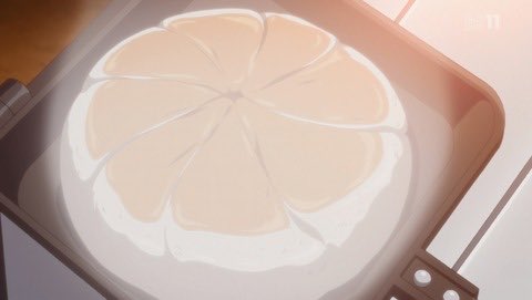 アニメ10話で、しまりんが食べてた焼き中華まんだぁ(=q=) アニメ10話で、しまりんが食べてた焼き中華まんだぁ(=q=)