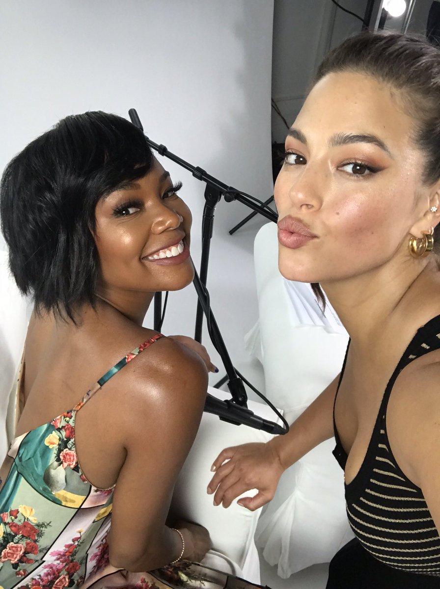 BTS on set with @itsgabrielleu ???? https://t.co/7nNxWVIrAn