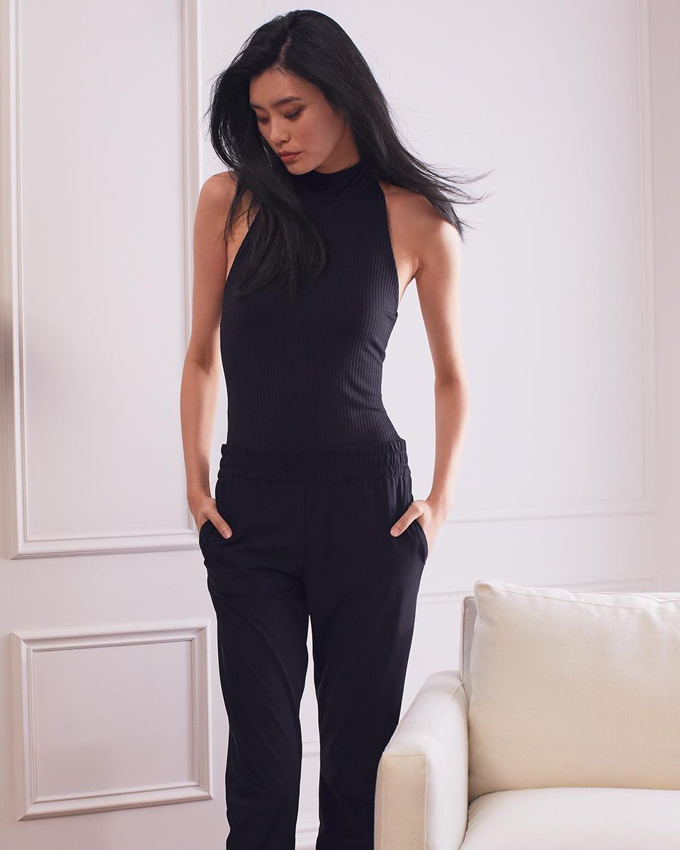 The answer to every #ootd crisis, ever: the little black bodysuit. https://t.co/wMM4BdUUWY https://t.co/NEeyfjC0es