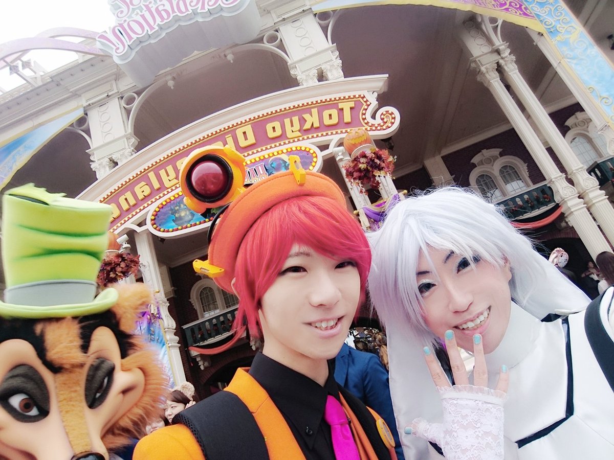 そっくほう!ファイアボールで、さっそく気が付いてくれたご家族が居た(`・ω・´)ノシ入り口で撮影してたら、後ろからファウ そっくほう!ファイアボールで、さっそく気が付いてくれたご家族が居た(`・ω・´)ノシ入り口で撮影してたら、後ろからファウ