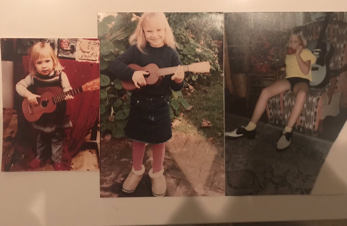 I literally have no idea how to play any instruments at all. Apparently I used to? https://t.co/b1SyiVteun