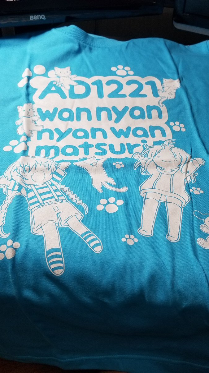 コミケで買えなかったこみっくがーるずのわんにゃんにゃんわん祭りTシャツ、事後物販届きました~ コミケで買えなかったこみっくがーるずのわんにゃんにゃんわん祭りTシャツ、事後物販届きました~