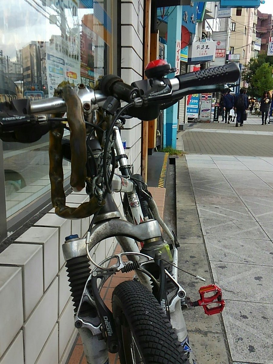 今日は休みなので夜中にDVD で銀魂を見て漫画ピアノの森を読んで、今は自転車で黒門市場にツーリング30Km 、秋刀魚とち 今日は休みなので夜中にDVD で銀魂を見て漫画ピアノの森を読んで、今は自転車で黒門市場にツーリング30Km 、秋刀魚とち