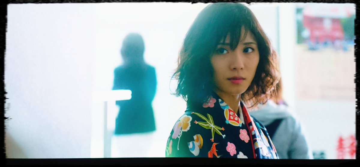 ちはやふるは青春な映画なのにいい大人が見ても見応えあるし、見てて恥ずかしくなるどころか熱くて心に訴えかけるような台詞も多 ちはやふるは青春な映画なのにいい大人が見ても見応えあるし、見てて恥ずかしくなるどころか熱くて心に訴えかけるような台詞も多