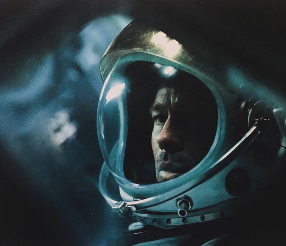 ブラッド・ピット主演最新作「Ad Astra」の全米公開日が4ヶ月後ろ倒しの5月24日へ。宇宙で死んだと思われていた父( ブラッド・ピット主演最新作「Ad Astra」の全米公開日が4ヶ月後ろ倒しの5月24日へ。宇宙で死んだと思われていた父(