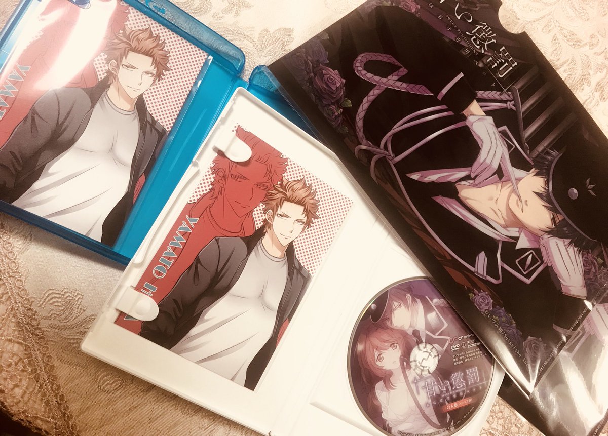 Amazonに注文してた甘い懲罰のDVDとBlue-rayきた。そして2枚とも比嘉さんだった(笑) Amazonに注文してた甘い懲罰のDVDとBlue-rayきた。そして2枚とも比嘉さんだった(笑)