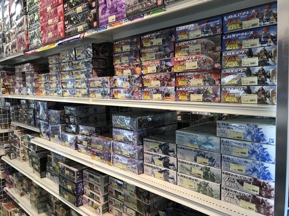 ダンボール戦機が増えました!まだ出し切ってはいませんのでもう少し増えます!やったね! ダンボール戦機が増えました!まだ出し切ってはいませんのでもう少し増えます!やったね!