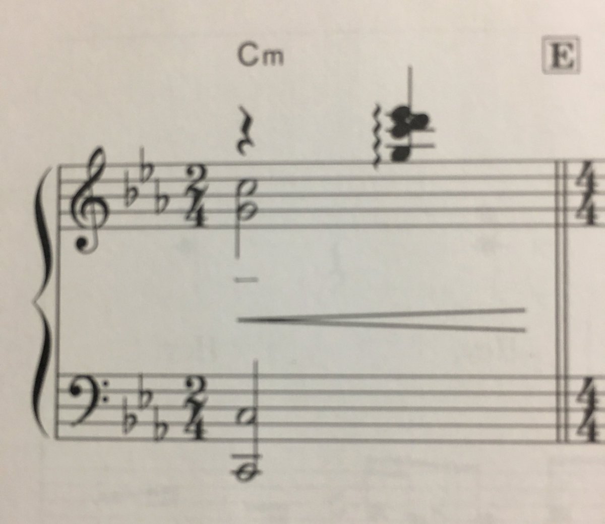 細かいとこだけどアルペジオ一音のみでフォルテまでクレッシェンドさせたり、オクターブのあとそのまま親指で次の16分音符弾く 細かいとこだけどアルペジオ一音のみでフォルテまでクレッシェンドさせたり、オクターブのあとそのまま親指で次の16分音符弾く
