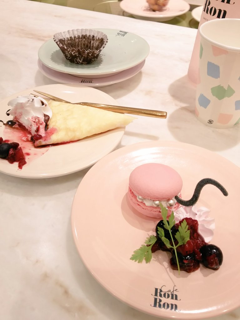 最高だった〜!!!感謝!!!ツイッターでラディアンかけただけでインスタ映えの例みたいな画像になるたのしかった 最高だった〜!!!感謝!!!ツイッターでラディアンかけただけでインスタ映えの例みたいな画像になるたのしかった