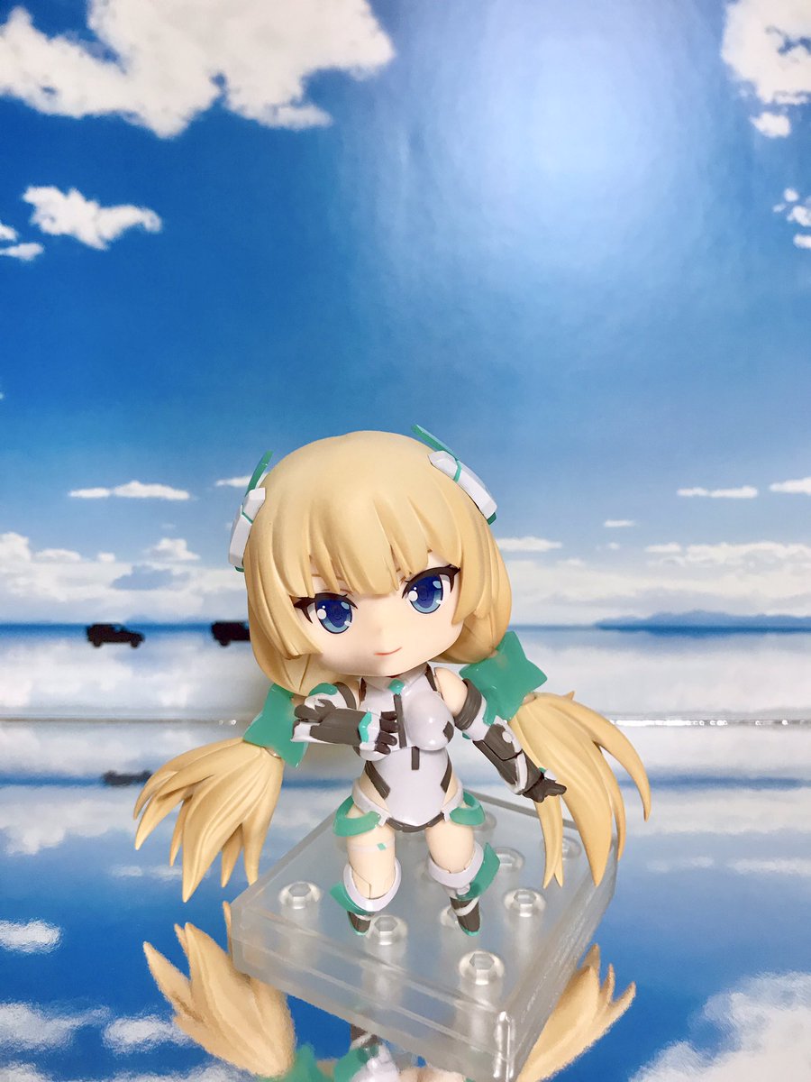 楽園追放のねんどろいどアンジェラさんお迎えしてみたり。このサイズで手足曲がるのすごいなぁ。これ、テンポよくて何回も観てし 楽園追放のねんどろいどアンジェラさんお迎えしてみたり。このサイズで手足曲がるのすごいなぁ。これ、テンポよくて何回も観てし