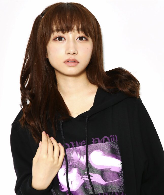 ちょっとした写真集かと思ったずっと見惚れてた…と思ったら雪菜さんと同じポーズしたさっとん出てくるからまた笑った#R4G# ちょっとした写真集かと思ったずっと見惚れてた…と思ったら雪菜さんと同じポーズしたさっとん出てくるからまた笑った#R4G#