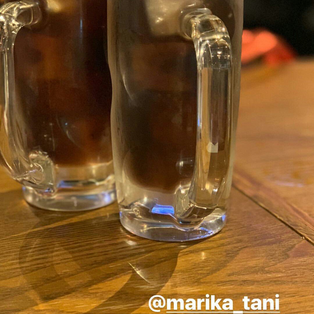 真木子のインスタストーリーから…😊🎵稽古後の1杯、谷とかな?🍻💓(笑)お疲れ様😆👍#斉藤真木子 #谷真理佳 #刀使ノ巫女 真木子のインスタストーリーから…😊🎵稽古後の1杯、谷とかな?🍻💓(笑)お疲れ様😆👍#斉藤真木子 #谷真理佳 #刀使ノ巫女