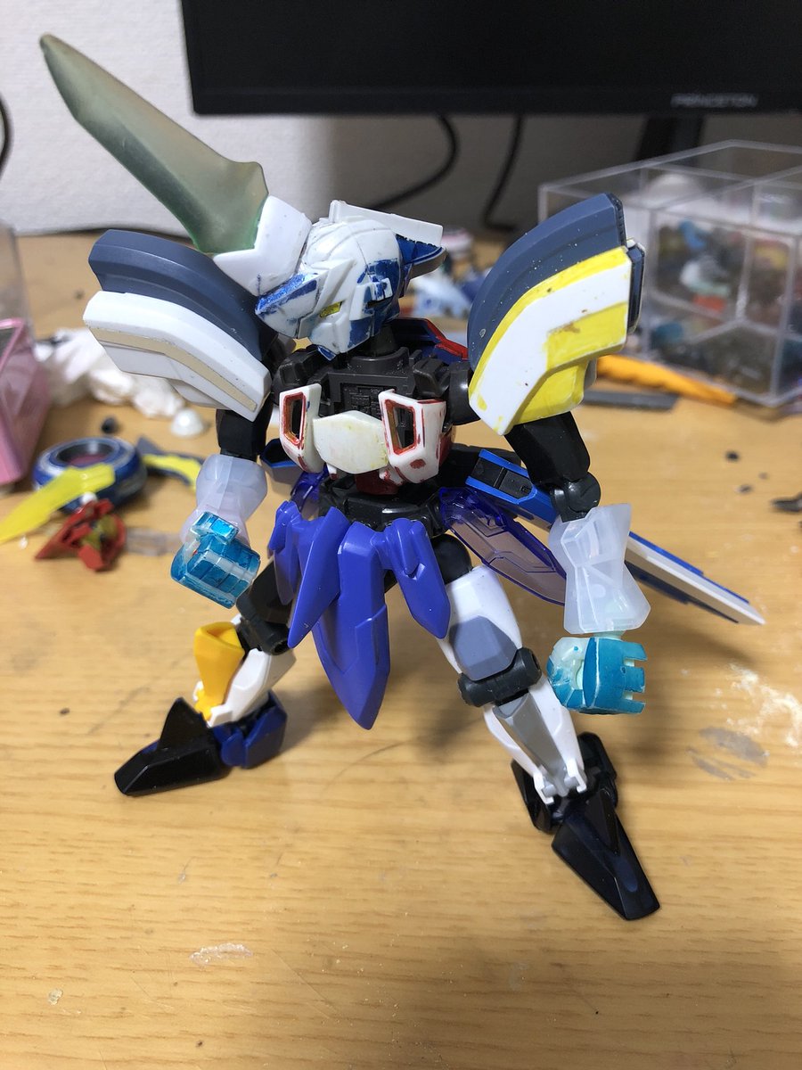 新作の仮組み出来ました写真の中に収まってませんがバックユニットも仮組みしてあります直すところは体と頭部くらいかなぁ #L 新作の仮組み出来ました写真の中に収まってませんがバックユニットも仮組みしてあります直すところは体と頭部くらいかなぁ #L