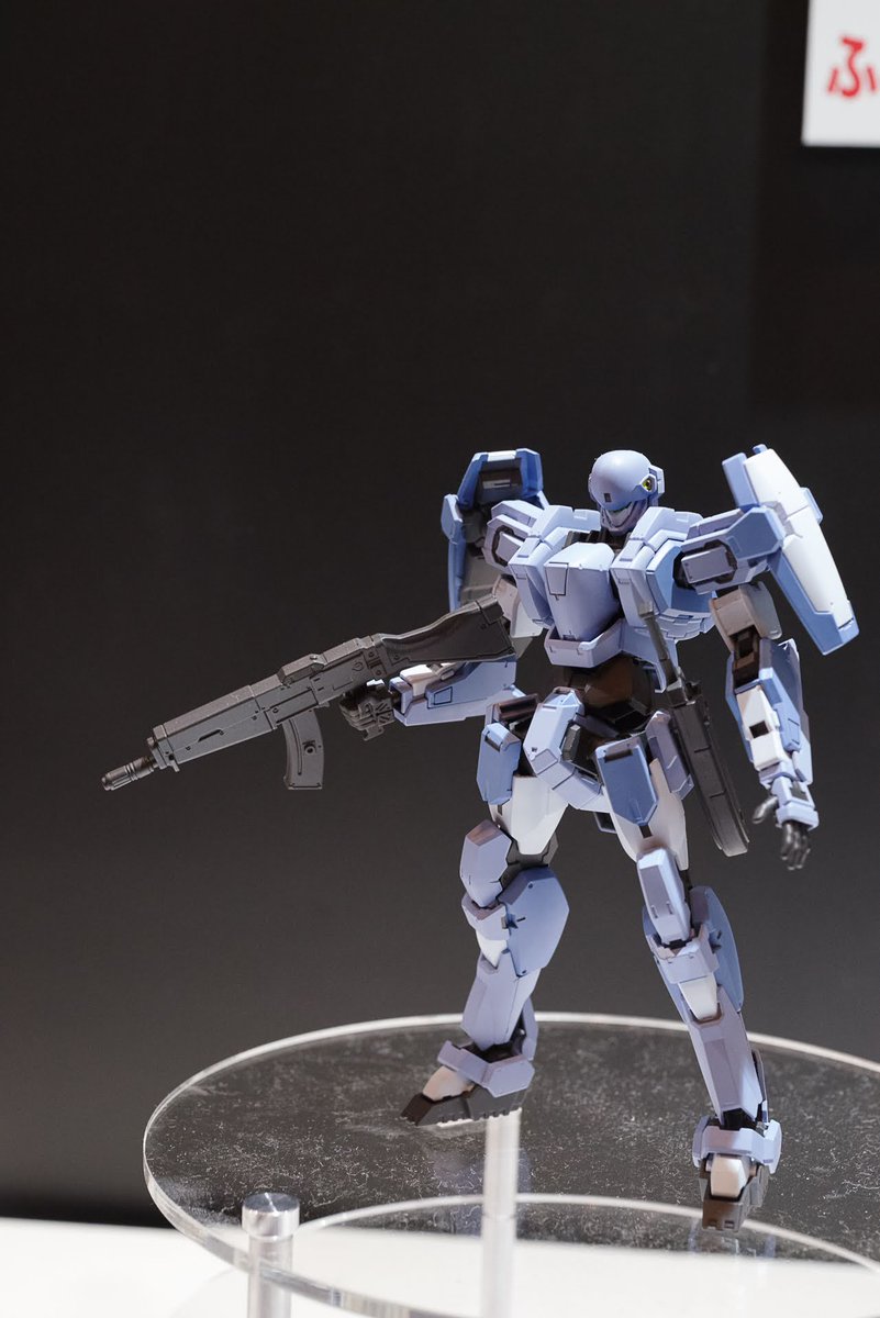K-1 mk2 持って、ファンタジア文庫祭へ。IV 効果かフルメタル・パニック関連の展示が結構多かった(´ー`)この辺り K-1 mk2 持って、ファンタジア文庫祭へ。IV 効果かフルメタル・パニック関連の展示が結構多かった(´ー`)この辺り