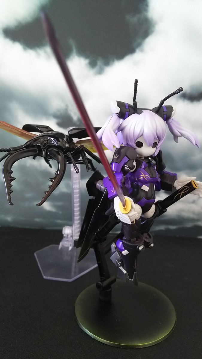 赴くまま、一気に作りました。オリジナルFAガール、シルフィーホロウナイトです。相棒のクワガタ「セバス」と共に「朝の来ない 赴くまま、一気に作りました。オリジナルFAガール、シルフィーホロウナイトです。相棒のクワガタ「セバス」と共に「朝の来ない