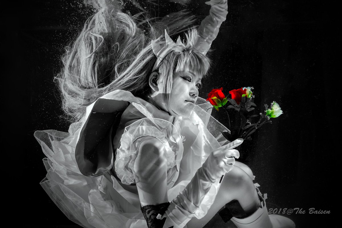 【Cosplay-水中撮影】強さと、美しさ。それは薔薇の如くに。-女王メイヴ【model&SpecialThanks】愛 【Cosplay-水中撮影】強さと、美しさ。それは薔薇の如くに。-女王メイヴ【model&SpecialThanks】愛