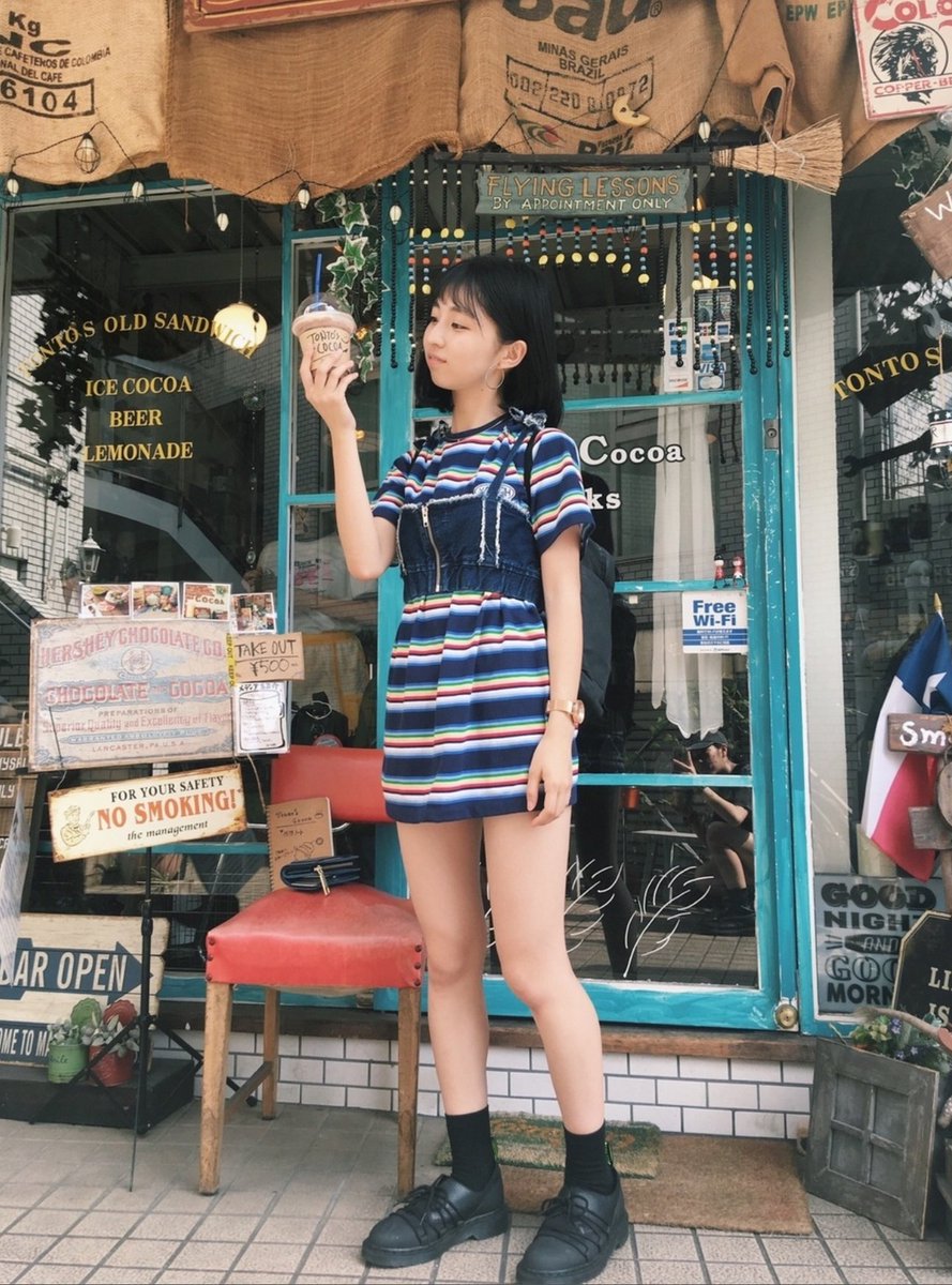 内山あみさん足でかくて封神演義みたいで可愛い、あとオシャレということが最近わかってきた 内山あみさん足でかくて封神演義みたいで可愛い、あとオシャレということが最近わかってきた