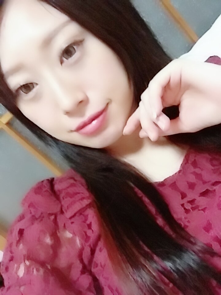 おはねーじゅ☺💓だいすきなボルドーのおようふくが着れる季節になってきました👗💞#あまねーじゅすけじゅーる11月4日 八事 おはねーじゅ☺💓だいすきなボルドーのおようふくが着れる季節になってきました👗💞#あまねーじゅすけじゅーる11月4日 八事