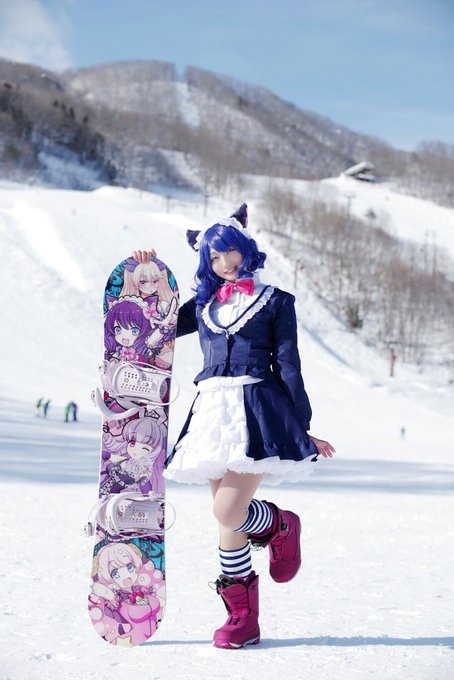 【コスプレ注意】たくさんのフォロー、ありがとうございます!冬は #コスプレ して #スノボ しちゃう #オタク な #ア 【コスプレ注意】たくさんのフォロー、ありがとうございます!冬は #コスプレ して #スノボ しちゃう #オタク な #ア