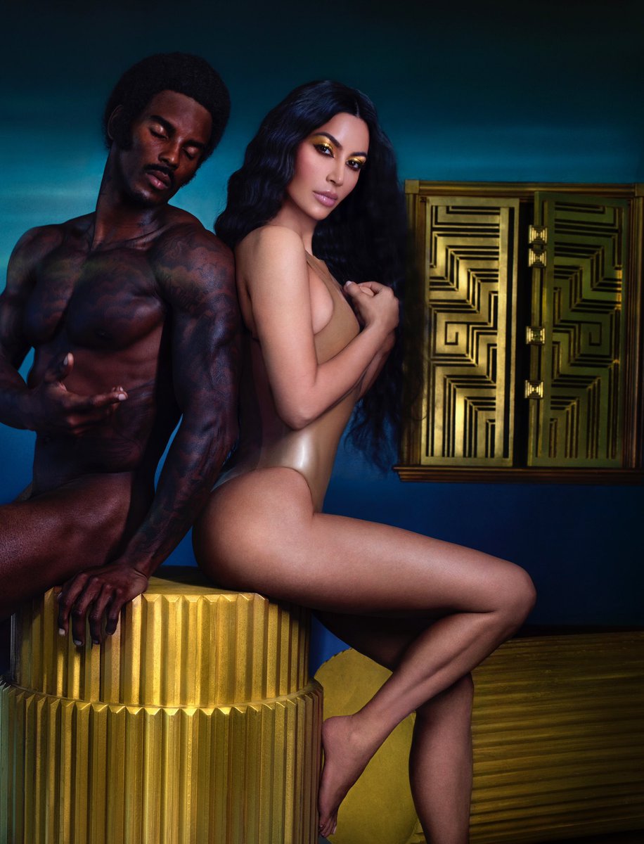 ???? @david_lachapelle for @kkwbeauty wearing GOLD Big Bank & Rollie available now at https://t.co/aIjp1MBlpZ https://t.co/IPXcfefpHU