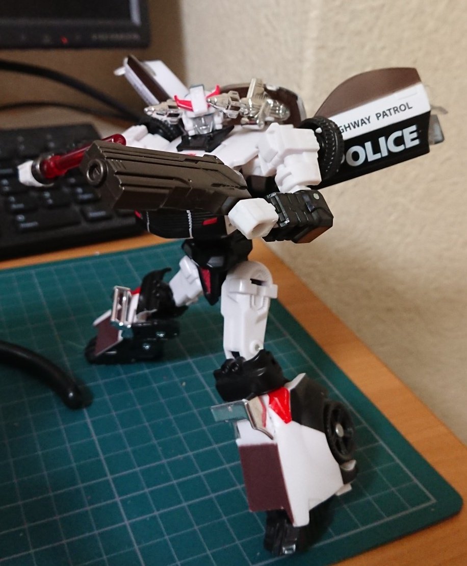 #トランスフォーマー安値で手に入れたヘケヘケプロール武器が付いて無いので安かったわけでして、ドライブヘッドのサイクロンイ #トランスフォーマー安値で手に入れたヘケヘケプロール武器が付いて無いので安かったわけでして、ドライブヘッドのサイクロンイ