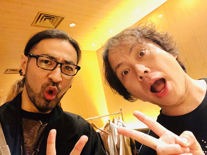 先日 #信長の忍び の打上でございやした!本願寺顕如役の置鮎龍太郎さんと(^^)お髭は下間頼廉を演じさせて頂きやした!歴 先日 #信長の忍び の打上でございやした!本願寺顕如役の置鮎龍太郎さんと(^^)お髭は下間頼廉を演じさせて頂きやした!歴