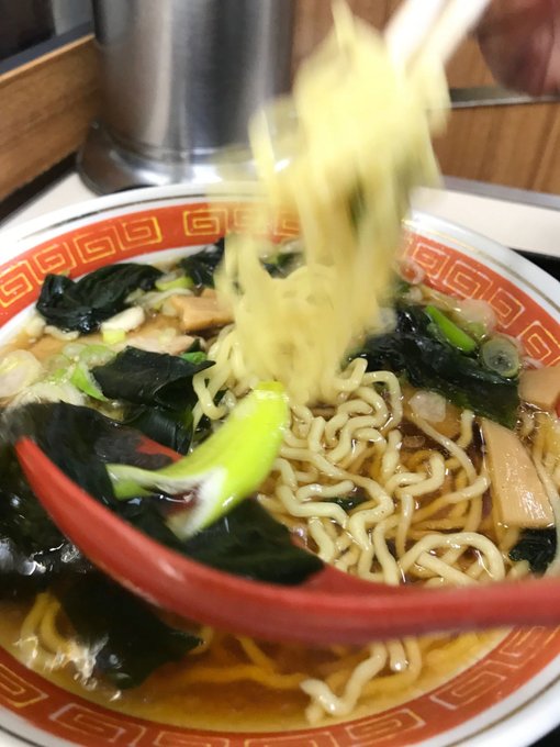 昨日の夜飲んだ後にラーメン食ったぽいけど、 全く覚えてない...。 \\ 壮絶に 記憶が 消える // #ゴクドルズ 昨日の夜飲んだ後にラーメン食ったぽいけど、 全く覚えてない...。 \\ 壮絶に 記憶が 消える // #ゴクドルズ