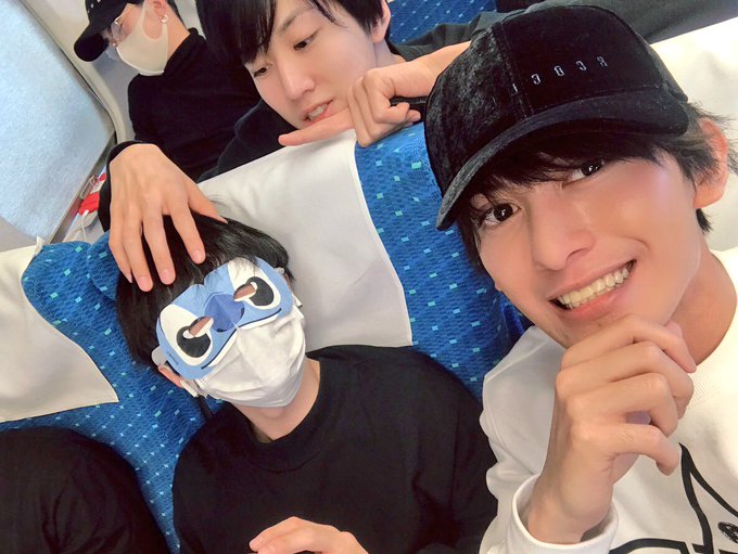 おはようございます!兵庫着きました😌山形隼人役のしゅんさんは寝てました😘そして昨日、突然五色工役のしゅーじから連絡あって おはようございます!兵庫着きました😌山形隼人役のしゅんさんは寝てました😘そして昨日、突然五色工役のしゅーじから連絡あって