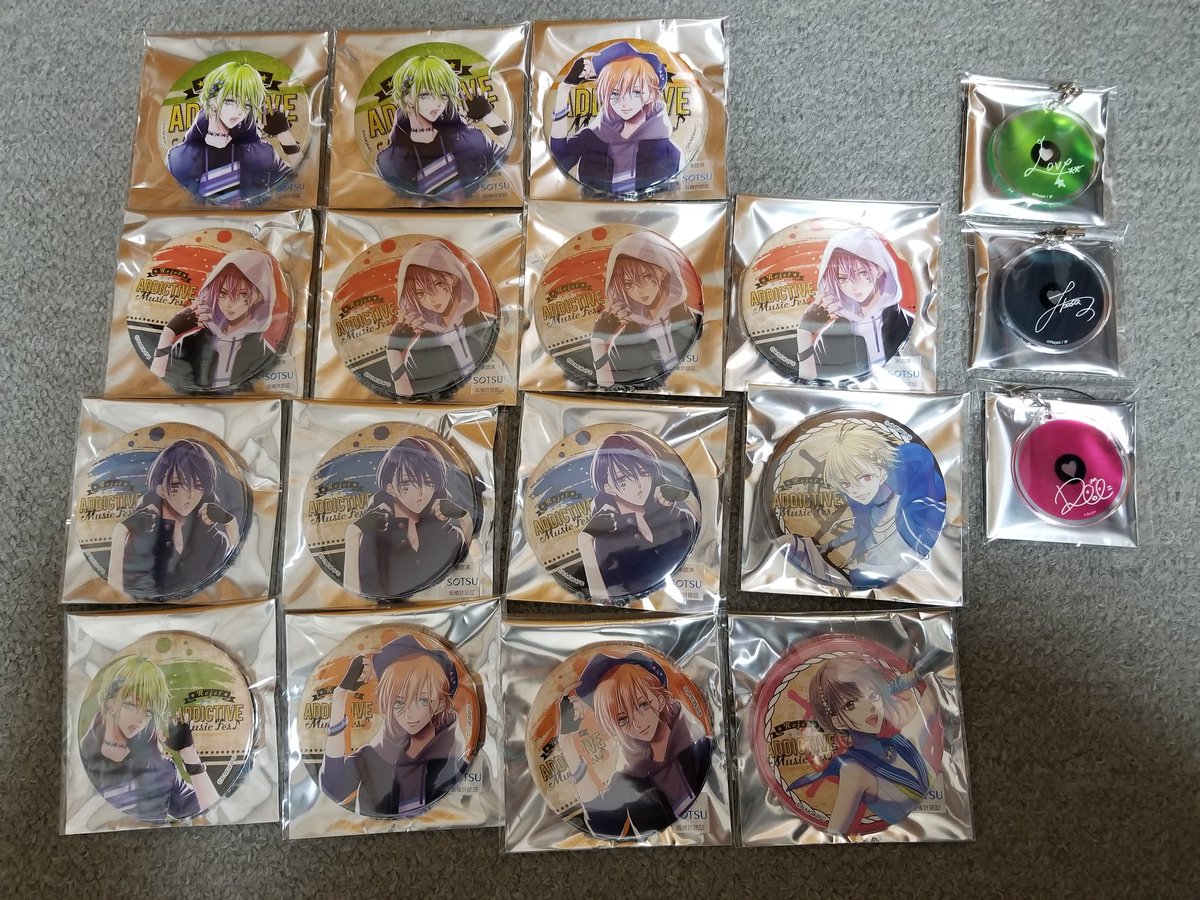 MARGINAL#4 ピタゴラス ピタドルAGF 交換 特典 アクキー 缶バッジディアヴォ マジフォーアクスタ 色紙譲→ MARGINAL#4 ピタゴラス ピタドルAGF 交換 特典 アクキー 缶バッジディアヴォ マジフォーアクスタ 色紙譲→