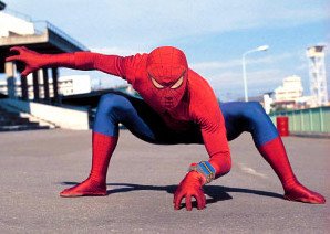 これが浮かんじゃったよ…>ニンジャスレイヤーは床に顎がつかんばかりの前傾姿勢を取り、前に置いた右手と後ろに伸ばした左手で これが浮かんじゃったよ…>ニンジャスレイヤーは床に顎がつかんばかりの前傾姿勢を取り、前に置いた右手と後ろに伸ばした左手で