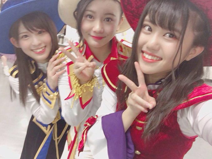 幕張メッセ いきなりパンチライン 全国握手会ありがとうございました✨今日出演した11月誕生日メンバーで君はペガサスを披露 幕張メッセ いきなりパンチライン 全国握手会ありがとうございました✨今日出演した11月誕生日メンバーで君はペガサスを披露